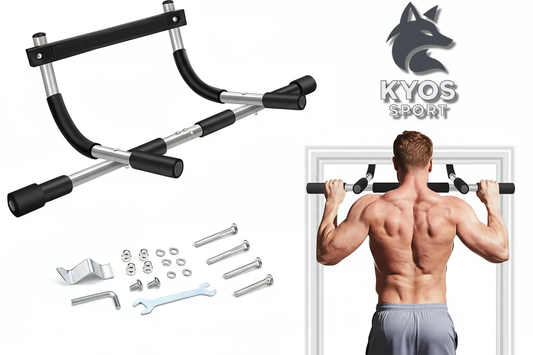 Hombre haciendo dominadas en casa con barra de puerta ajustable KyosSport
